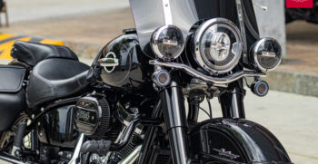 10BMW R18