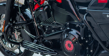 13BMW R18