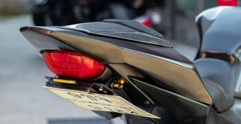 26BMW R18