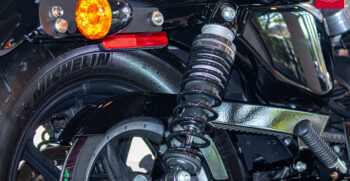 10BMW R18