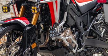 10BMW R18