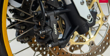 12BMW R18