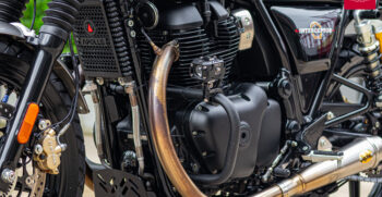 10BMW R18