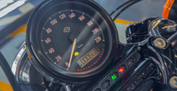 15BMW R18