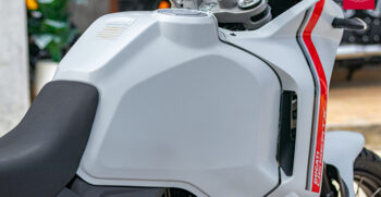 16BMW R18