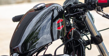 18BMW R18