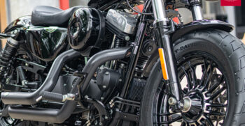 9BMW R18