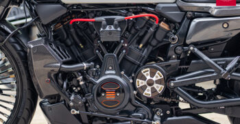 11BMW R18