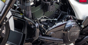 12BMW R18