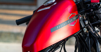16BMW R18