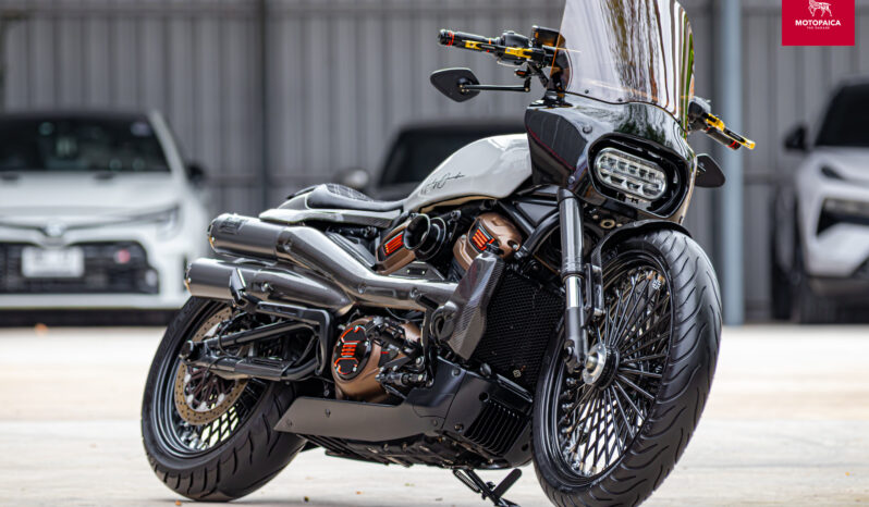 2BMW R18