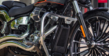 9BMW R18