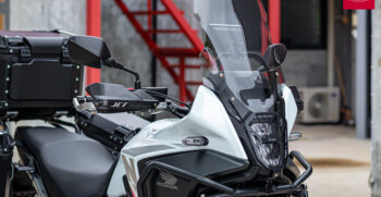 10BMW R18