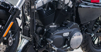 10BMW R18