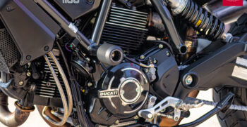 11BMW R18