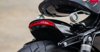 12BMW R18