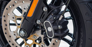 12BMW R18