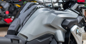 15BMW R18