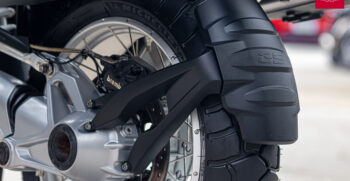 18BMW R18
