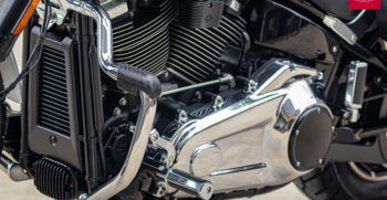 22BMW R18