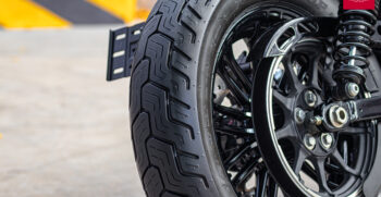22BMW R18
