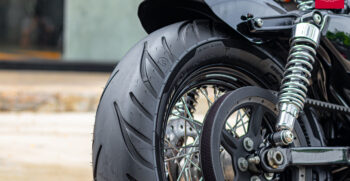 27BMW R18