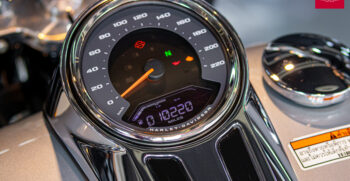6BMW R18