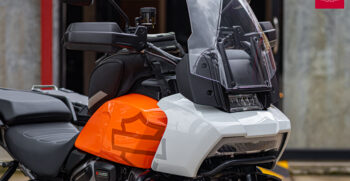 8BMW R18