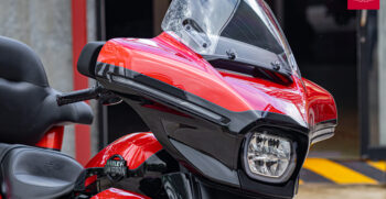 10BMW R18