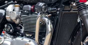 12BMW R18