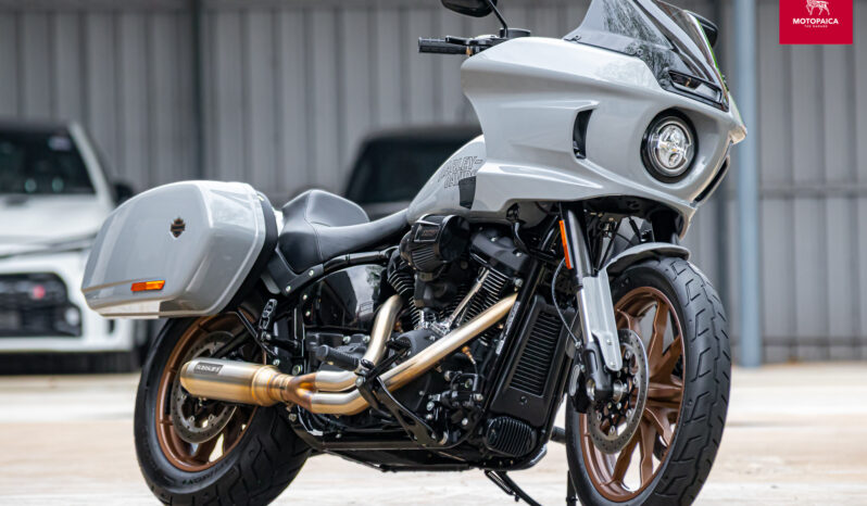 22BMW R18