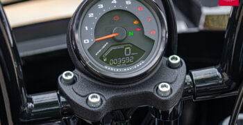 25BMW R18