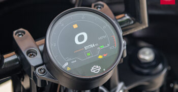 25BMW R18
