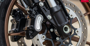 33BMW R18