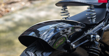 12BMW R18