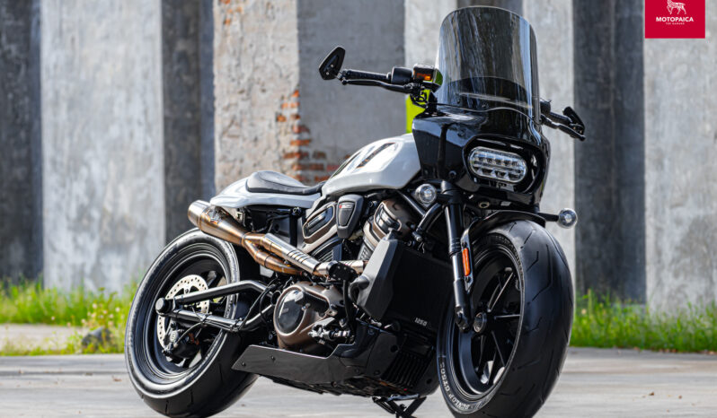 21BMW R18