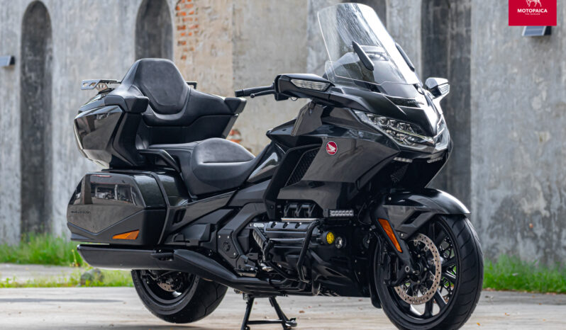 2BMW R18