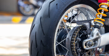 38BMW R18